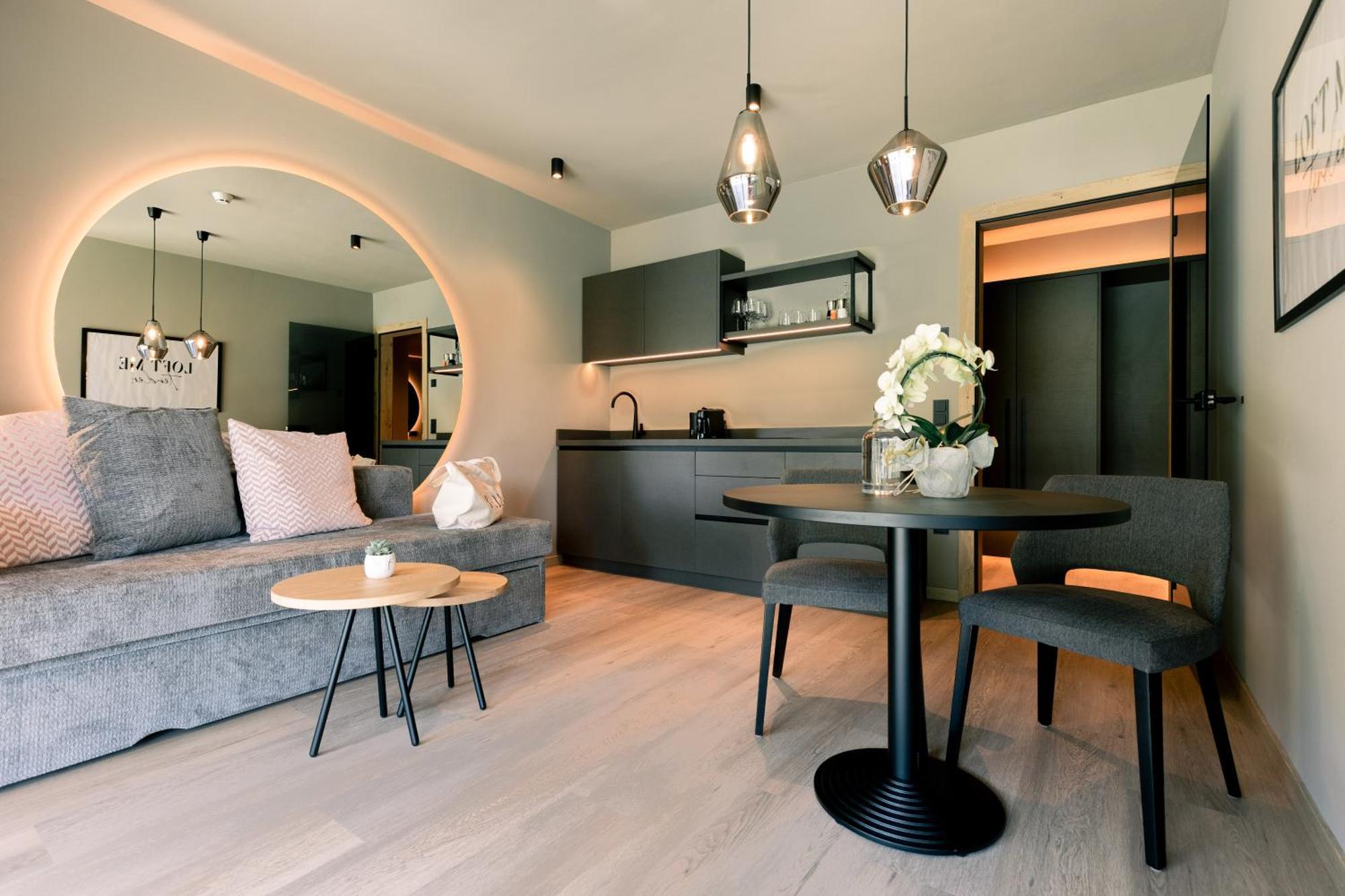 Belia Lofts - Adults Only - Apartments Appiano Sulla Strada Del Vino Bagian luar foto