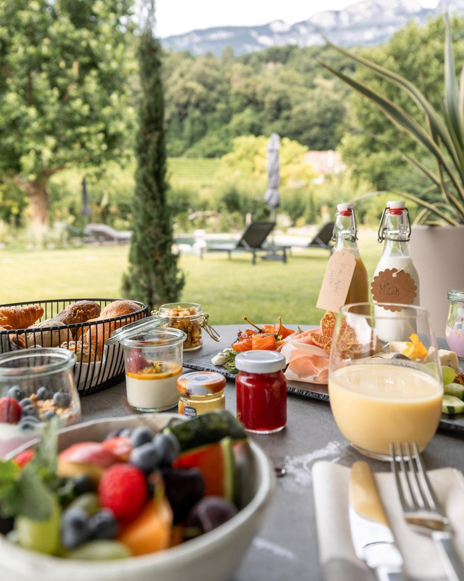 Belia Lofts - Adults Only - Apartments Appiano Sulla Strada Del Vino Bagian luar foto