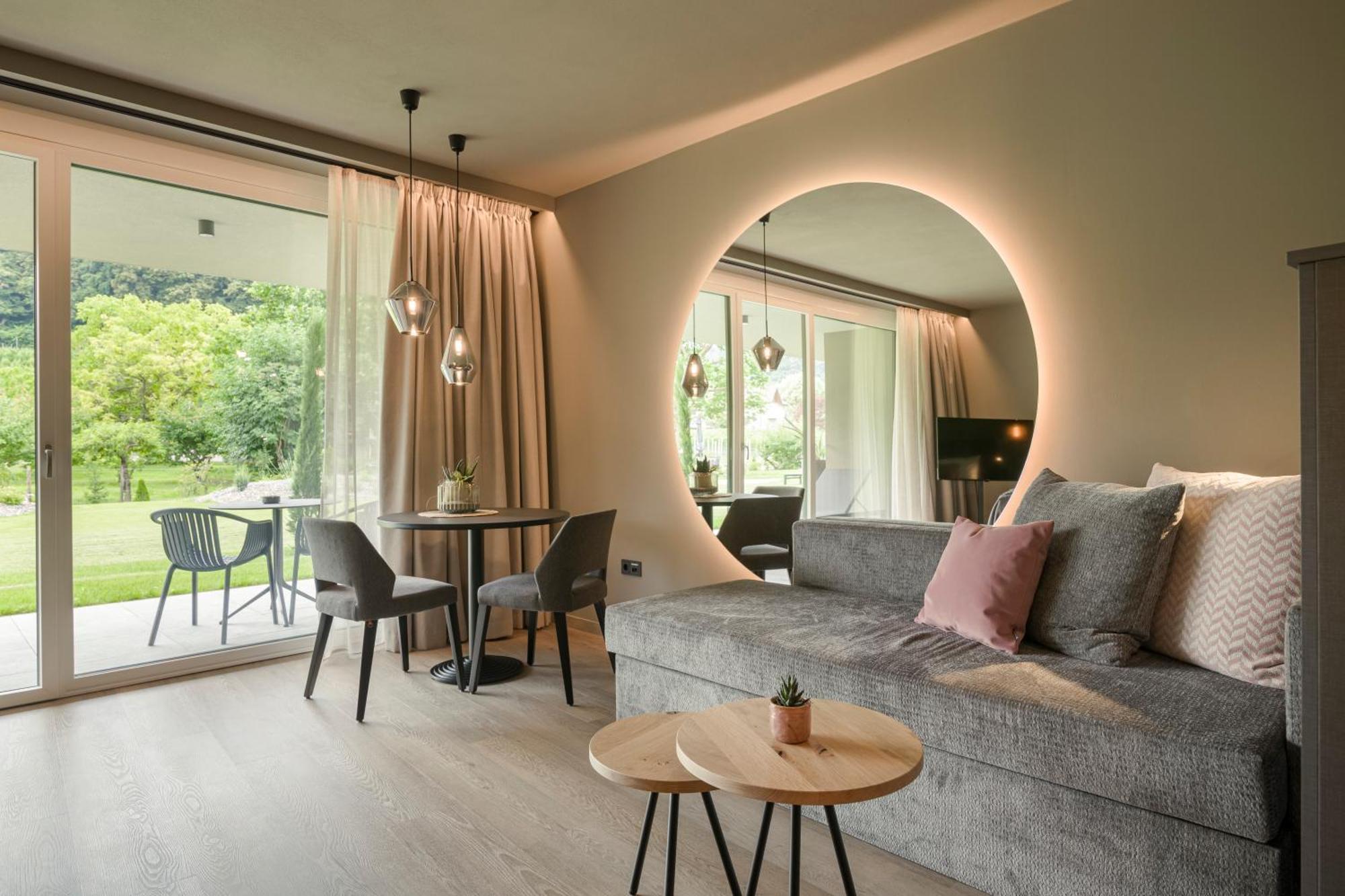 Belia Lofts - Adults Only - Apartments Appiano Sulla Strada Del Vino Bagian luar foto