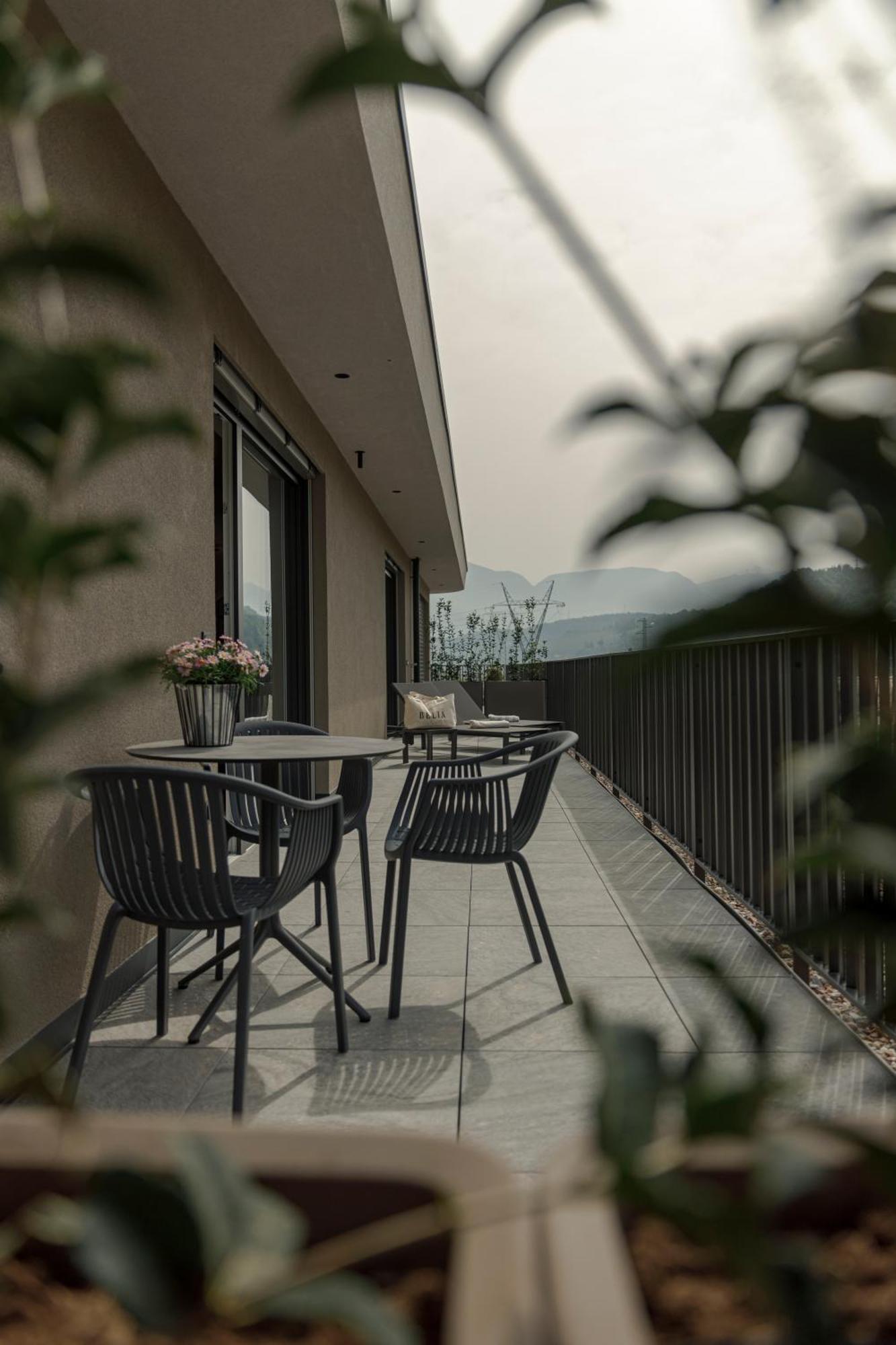 Belia Lofts - Adults Only - Apartments Appiano Sulla Strada Del Vino Bagian luar foto