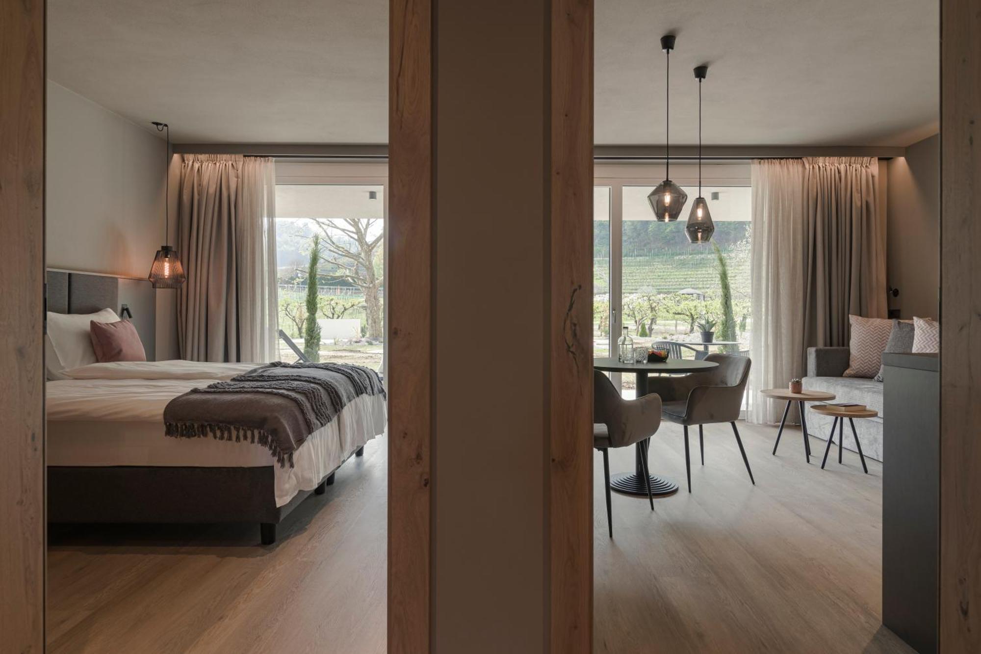 Belia Lofts - Adults Only - Apartments Appiano Sulla Strada Del Vino Bagian luar foto