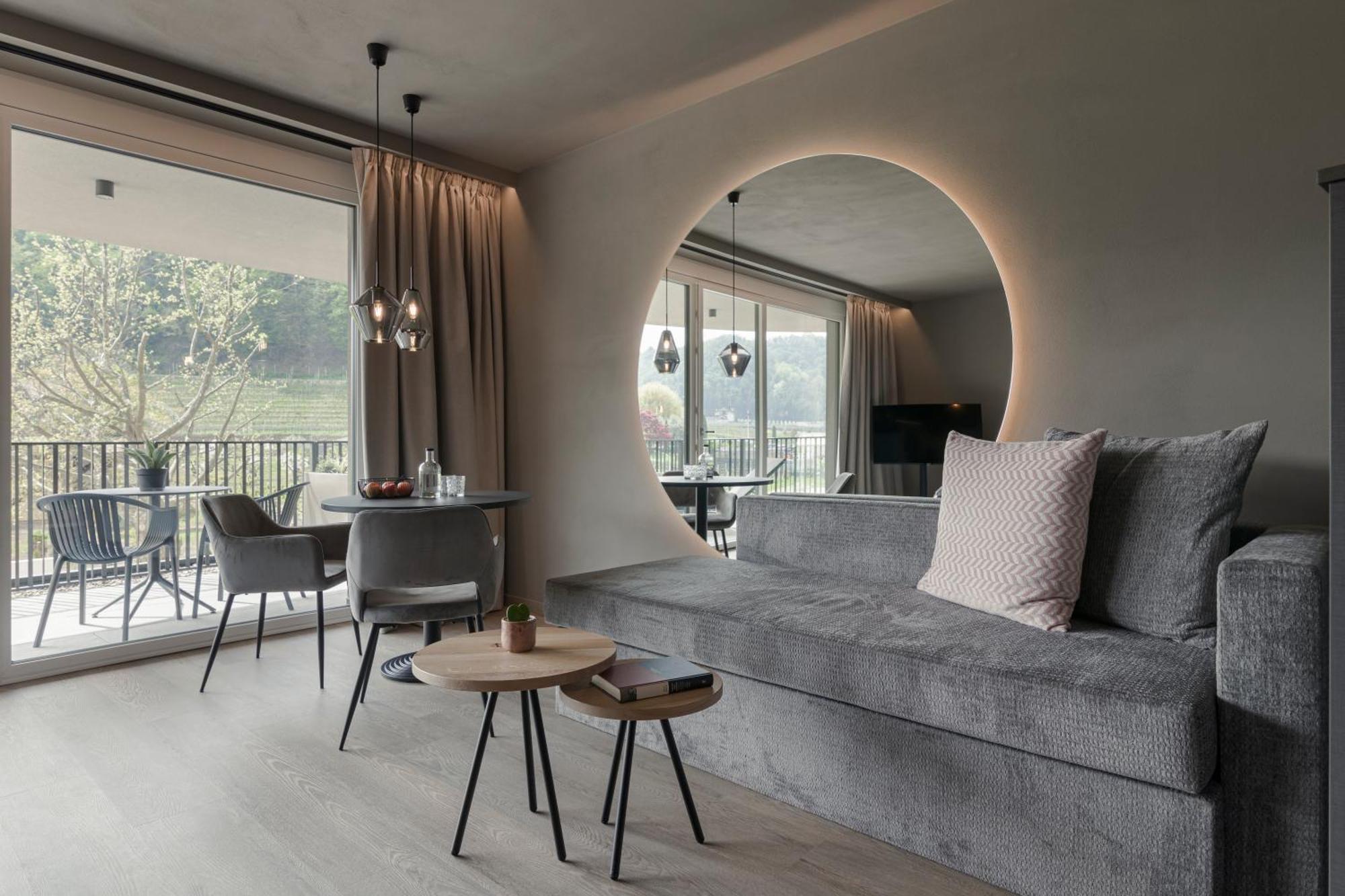 Belia Lofts - Adults Only - Apartments Appiano Sulla Strada Del Vino Bagian luar foto